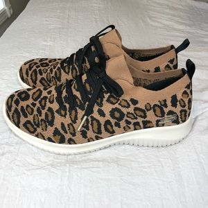 Sketches cheetah print sneakers. Women’s size 7.5. New without box.